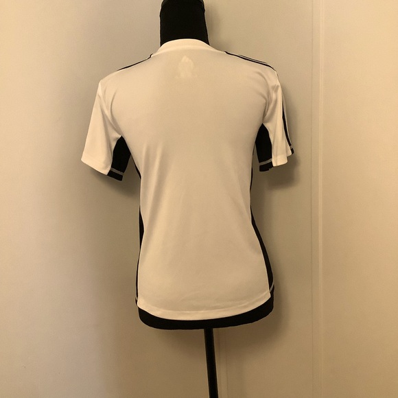 Adidas t-shirt - Picture 2 of 3